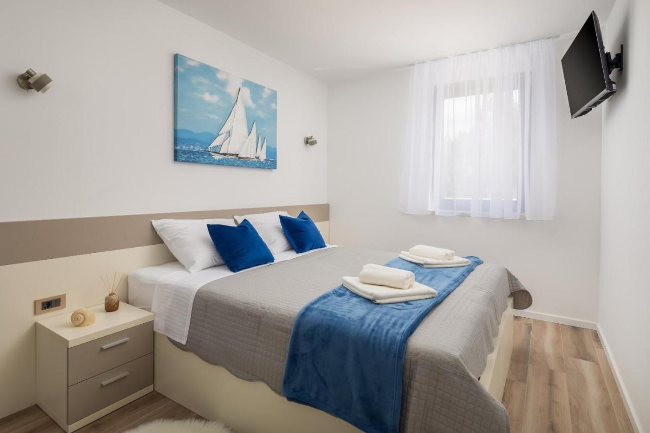 Luxury Apartment Sea Pakoštane Esterno foto