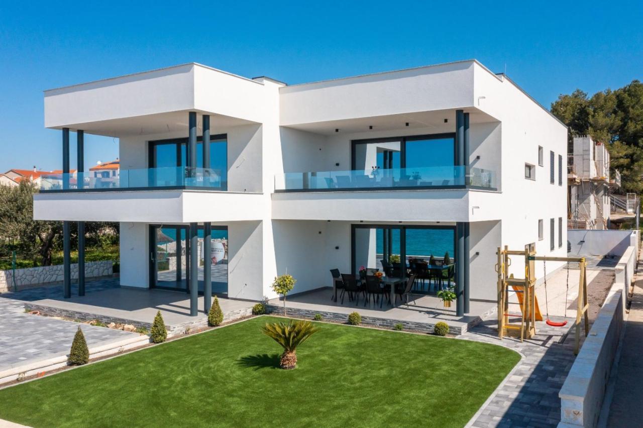 Luxury Apartment Sea Pakoštane Esterno foto